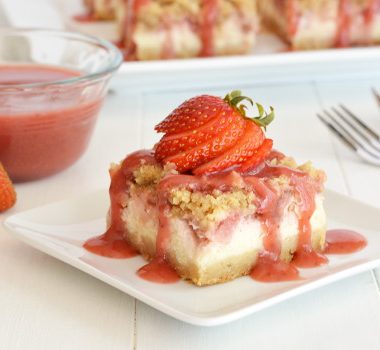 Strawberry Cheesecake Bars | Garnish & Glaze