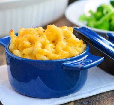 Baked Macaroni & Cheese | Garnish & Glaze