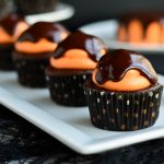 Chocolate Pumpkin Cupcakes | Garnish & Glaze