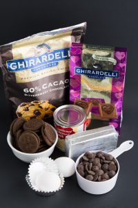 Mini Triple Chocolate Cheesecakes- The perfect rich chocolate Valentine's Day treat | Garnish & Glaze