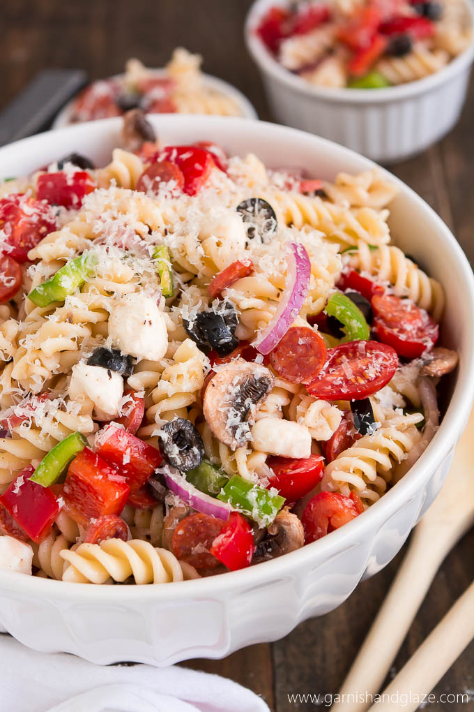 Enjoy the flavors of an Everything Pizza in this Pizza Pasta Salad at your next backyard BBQ!