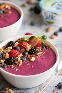 Start your days out right with a refreshing Nuts About Berries Smoothie Bowl that takes all of 2 minutes to throw together.
