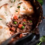 Enjoy a warm and hearty Irish meal with this EASY SKILLET SHEPHERD'S PIE! It's a great way to use up those leftover mashed potatoes and celebrate Pi Day or St. Patrick's Day.