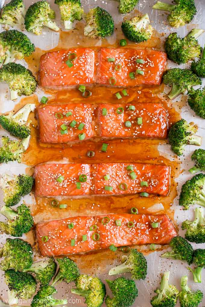 ONE PAN SESAME GINGER SALMON AND BROCCOLI is your new go-to quick and healthy dinner (with easy clean up!) that the whole family will love.