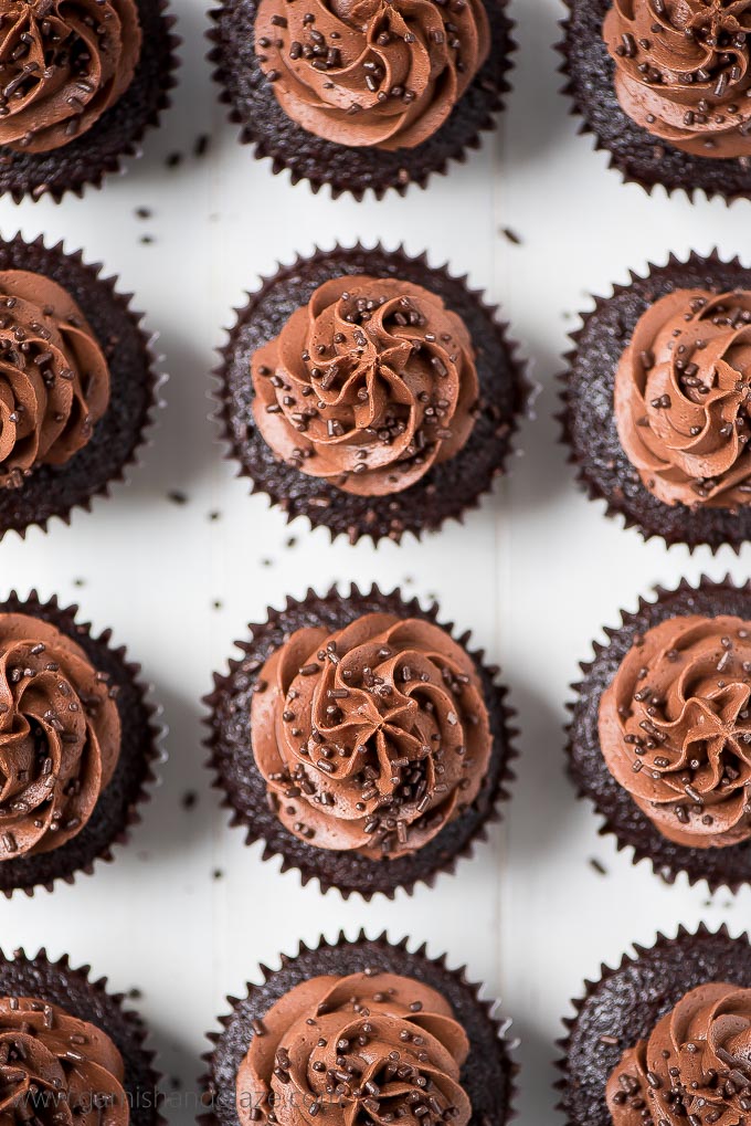 These one bowl Double Chocolate Cupcakes have an incredibly moist crumb and are topped with the silkiest chocolate buttercream frosting. Plus, enter the Rodelle Chocolate Package GIVEAWAY!