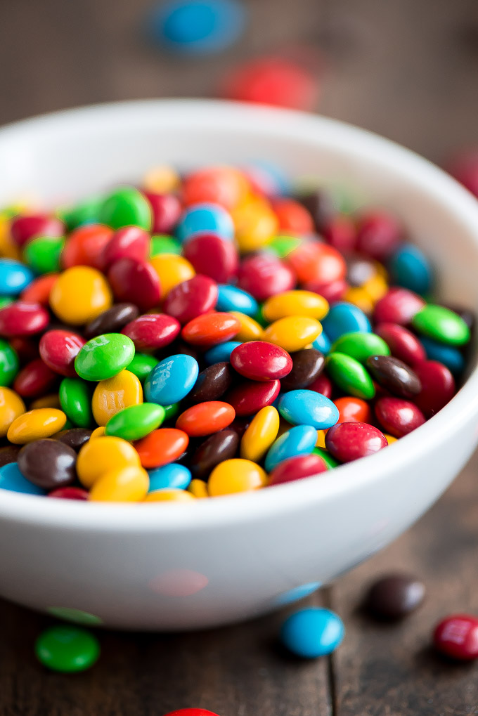 Bowl of mini M&M's for the Chew M&M Cookie Cake.