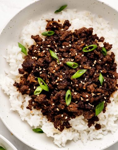A bowl of rice topped with Korean Ground Beef.